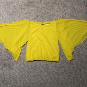 JOSEPH RIBKOFF size US6 angelic flow top, $228.00